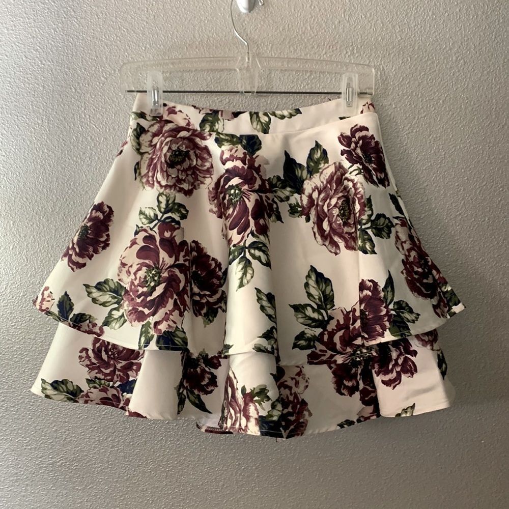 🟢3 for $20——-CITY Studio Floral Print Tiered Skirt